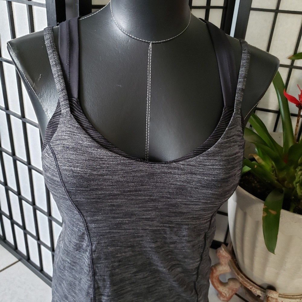 Lululemon top - Picture 3 of 5